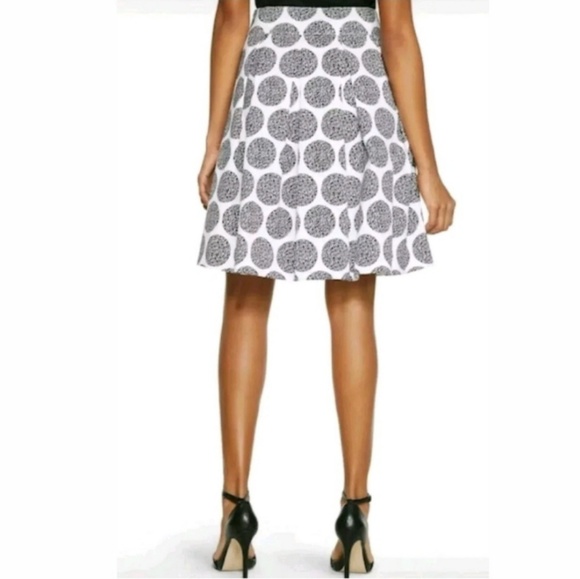 WHBM Medallion Print Pleated Circle A-line Mini Skirt - Picture 3 of 4
